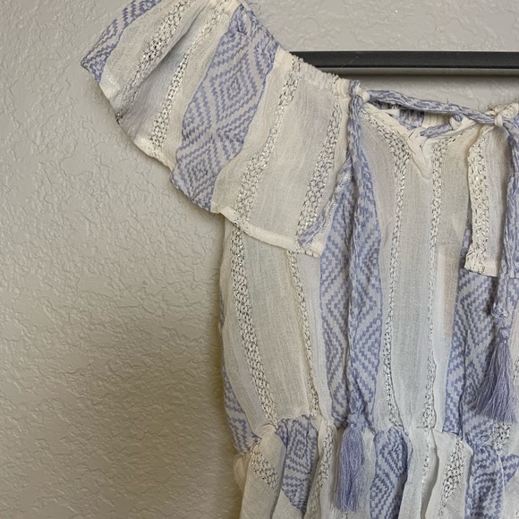 Off the shoulder top - Picture 2 of 4